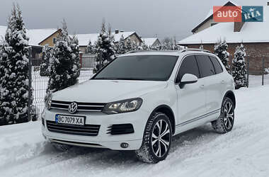 Позашляховик / Кросовер Volkswagen Touareg 2013 в Львові