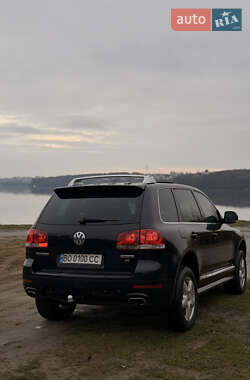 Внедорожник / Кроссовер Volkswagen Touareg 2006 в Тернополе