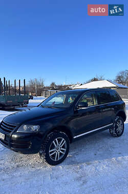 Внедорожник / Кроссовер Volkswagen Touareg 2006 в Киеве