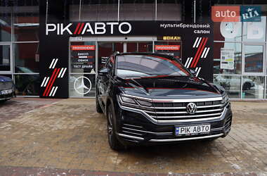 Внедорожник / Кроссовер Volkswagen Touareg 2021 в Львове