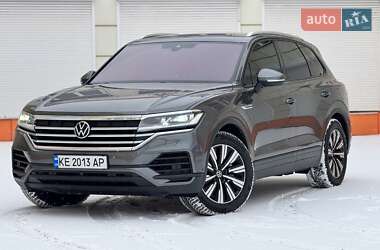 Внедорожник / Кроссовер Volkswagen Touareg 2020 в Кривом Роге