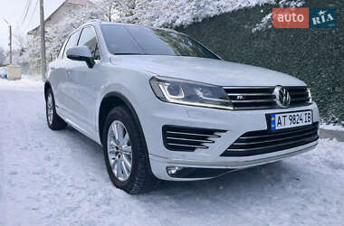 Внедорожник / Кроссовер Volkswagen Touareg 2018 в Киеве