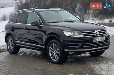 Внедорожник / Кроссовер Volkswagen Touareg 2016 в Тернополе