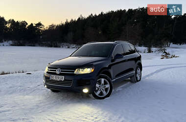 Позашляховик / Кросовер Volkswagen Touareg 2011 в Кременці