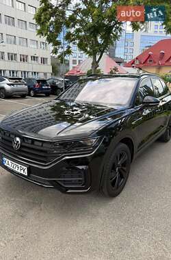 Внедорожник / Кроссовер Volkswagen Touareg 2023 в Киеве