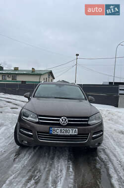 Позашляховик / Кросовер Volkswagen Touareg 2012 в Львові