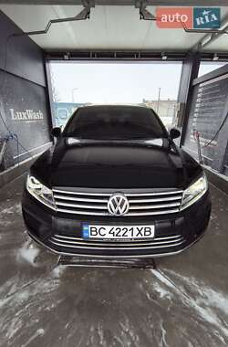 Внедорожник / Кроссовер Volkswagen Touareg 2017 в Львове