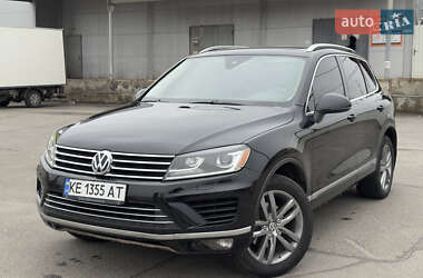 Внедорожник / Кроссовер Volkswagen Touareg 2016 в Кривом Роге