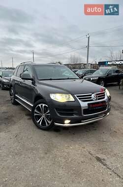 Внедорожник / Кроссовер Volkswagen Touareg 2008 в Белогородке