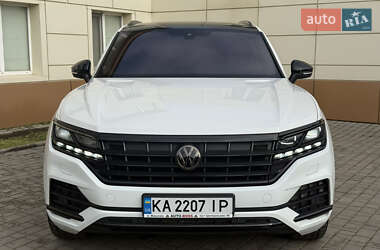 Позашляховик / Кросовер Volkswagen Touareg 2019 в Миколаєві