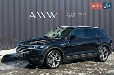 Внедорожник / Кроссовер Volkswagen Touareg 2020 в Львове