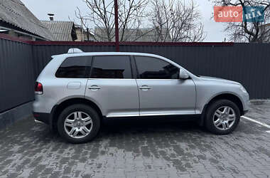Внедорожник / Кроссовер Volkswagen Touareg 2007 в Киеве