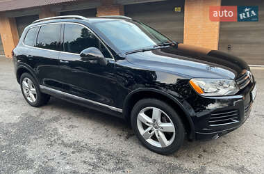 Позашляховик / Кросовер Volkswagen Touareg 2011 в Смілі