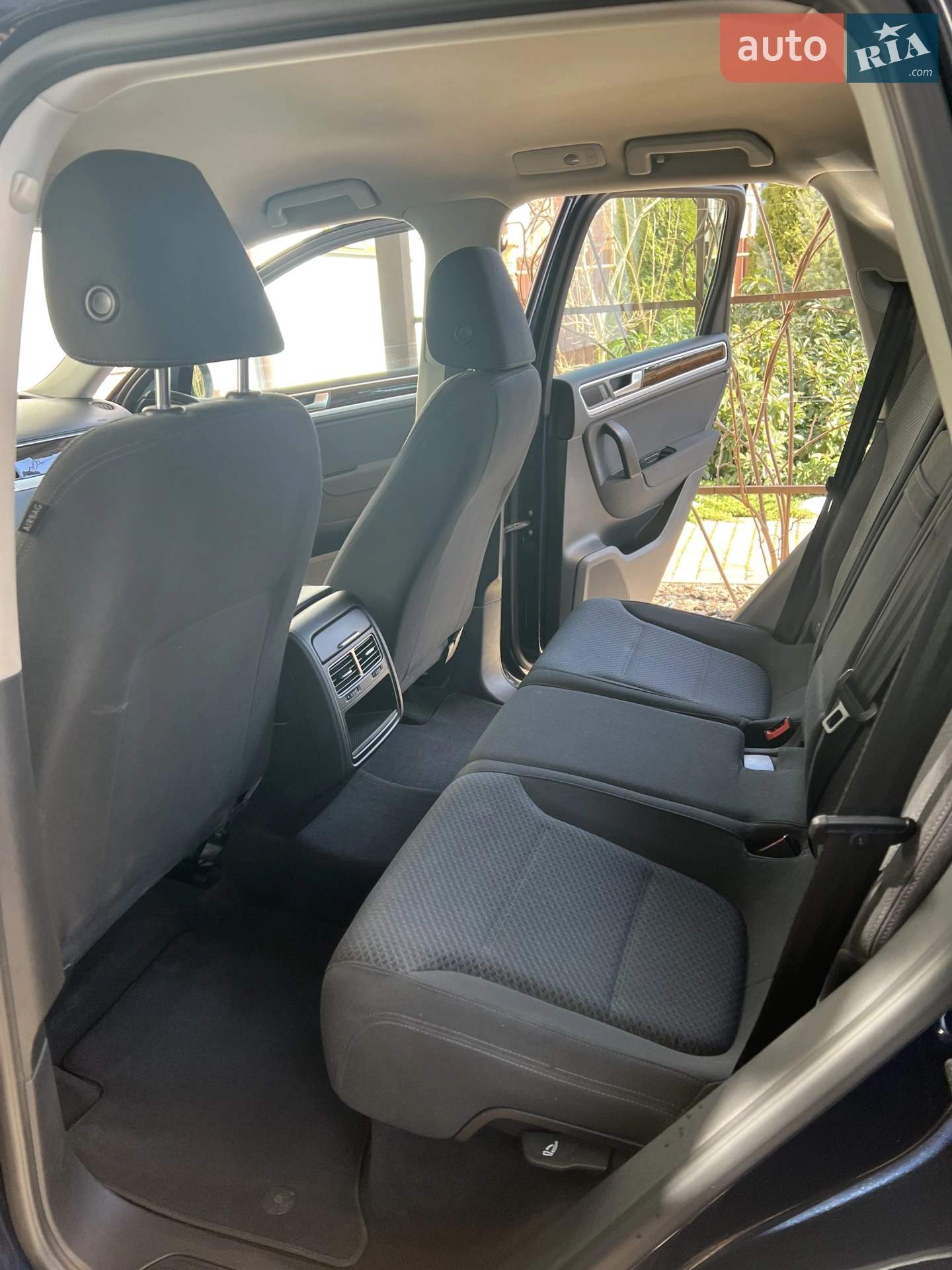 2013 Volkswagen Touareg - мініатюра 11