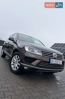 Позашляховик / Кросовер Volkswagen Touareg 2015 в Володимирі