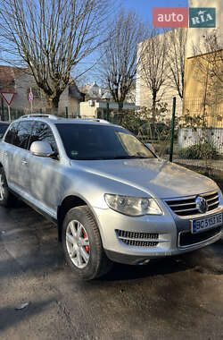 Позашляховик / Кросовер Volkswagen Touareg 2007 в Львові