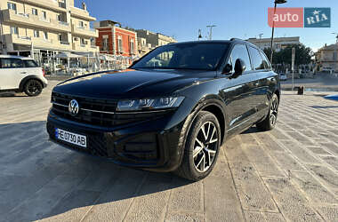 Позашляховик / Кросовер Volkswagen Touareg 2023 в Миколаєві