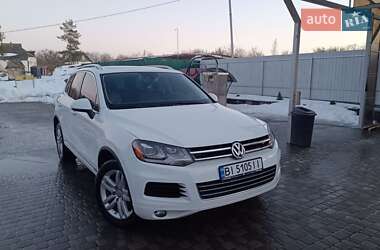 Внедорожник / Кроссовер Volkswagen Touareg 2013 в Лохвице