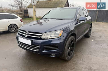 Позашляховик / Кросовер Volkswagen Touareg 2013 в Миколаєві