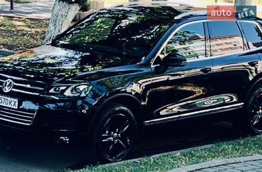 Позашляховик / Кросовер Volkswagen Touareg 2013 в Вінниці