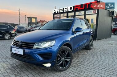 Внедорожник / Кроссовер Volkswagen Touareg 2015 в Львове