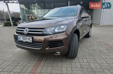 Позашляховик / Кросовер Volkswagen Touareg 2012 в Рівному