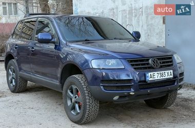Позашляховик / Кросовер Volkswagen Touareg 2005 в Дніпрі