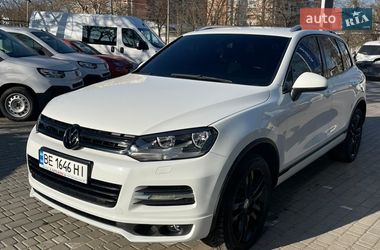 Внедорожник / Кроссовер Volkswagen Touareg 2012 в Одессе
