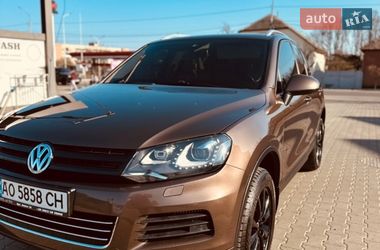 Позашляховик / Кросовер Volkswagen Touareg 2013 в Мукачевому