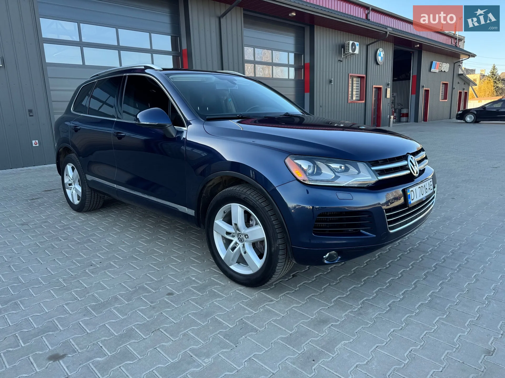2013 Volkswagen Touareg - мініатюра 8