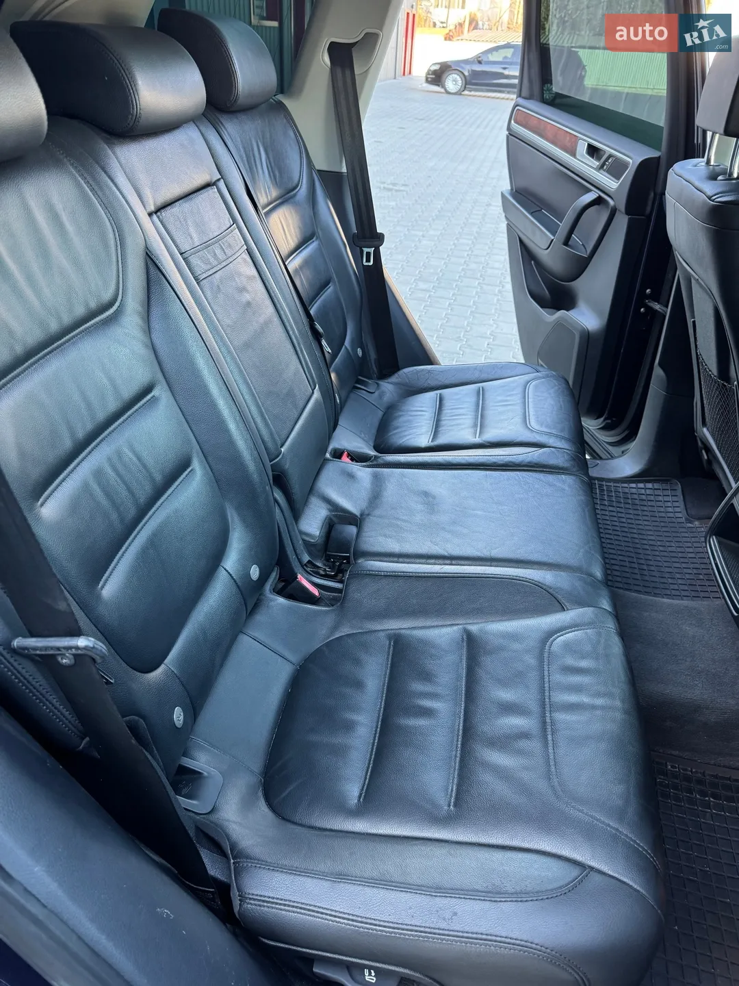 2013 Volkswagen Touareg - мініатюра 21