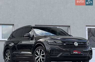 Внедорожник / Кроссовер Volkswagen Touareg 2018 в Луцке