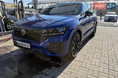 Внедорожник / Кроссовер Volkswagen Touareg 2021 в Киеве
