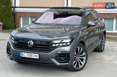 Внедорожник / Кроссовер Volkswagen Touareg 2019 в Львове