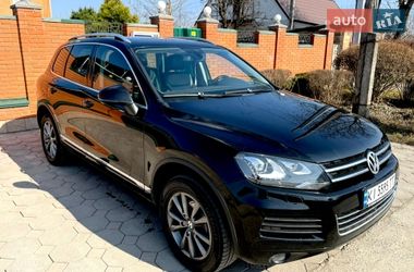 Внедорожник / Кроссовер Volkswagen Touareg 2013 в Белой Церкви