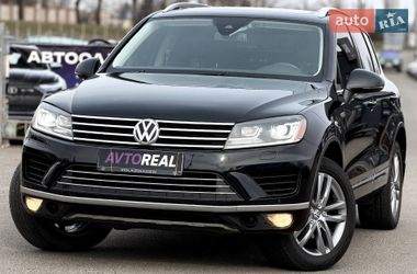 Позашляховик / Кросовер Volkswagen Touareg 2016 в Кривому Розі