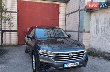 Позашляховик / Кросовер Volkswagen Touareg 2020 в Кам'янському