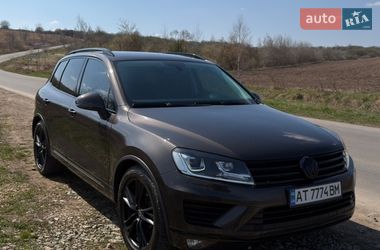 Внедорожник / Кроссовер Volkswagen Touareg 2015 в Ивано-Франковске