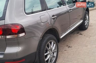 Внедорожник / Кроссовер Volkswagen Touareg 2009 в Черновцах