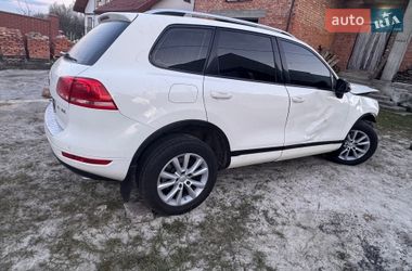 Позашляховик / Кросовер Volkswagen Touareg 2011 в Львові
