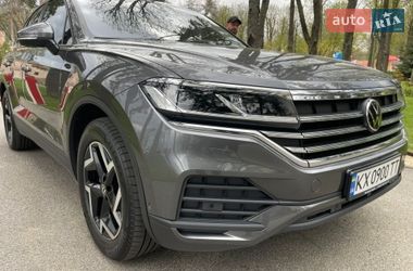 Позашляховик / Кросовер Volkswagen Touareg 2025 в Харкові