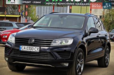Позашляховик / Кросовер Volkswagen Touareg 2014 в Черкасах
