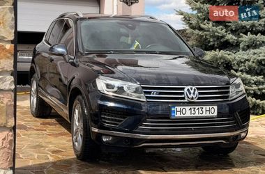 Позашляховик / Кросовер Volkswagen Touareg 2015 в Тернополі