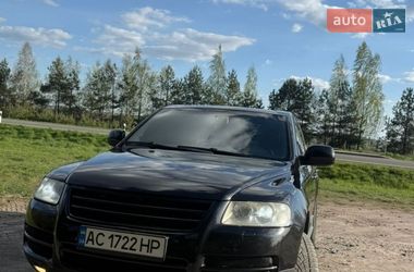 Внедорожник / Кроссовер Volkswagen Touareg 2005 в Владимире