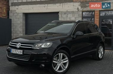 Позашляховик / Кросовер Volkswagen Touareg 2011 в Кропивницькому