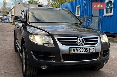 Внедорожник / Кроссовер Volkswagen Touareg 2008 в Киеве