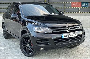 Внедорожник / Кроссовер Volkswagen Touareg 2011 в Мукачево