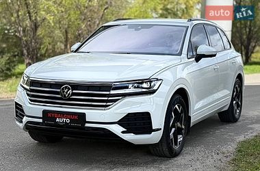Позашляховик / Кросовер Volkswagen Touareg 2025 в Києві