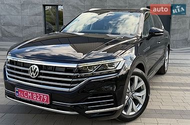 Внедорожник / Кроссовер Volkswagen Touareg 2018 в Луцке