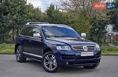 Внедорожник / Кроссовер Volkswagen Touareg 2006 в Хмельницком